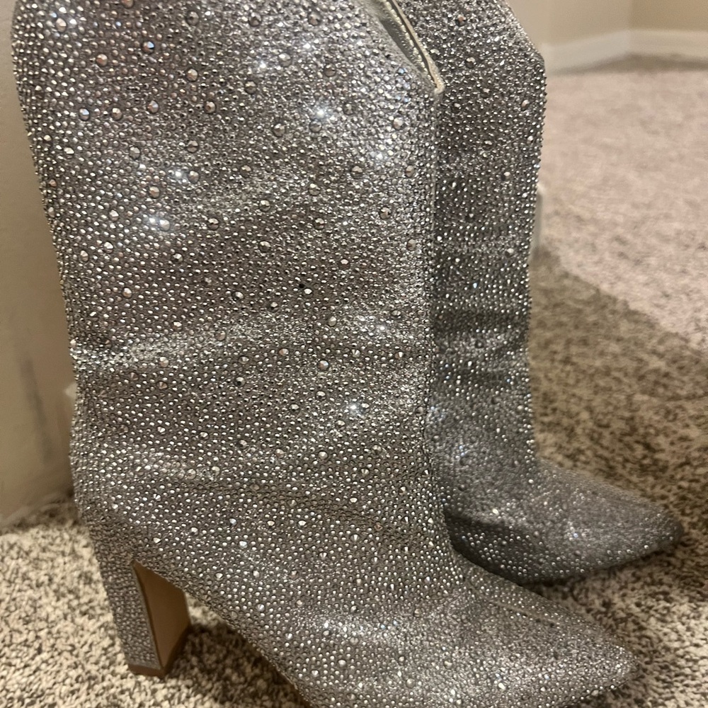 Sparkling Silver Heeled Boots with Crystal Embellishments